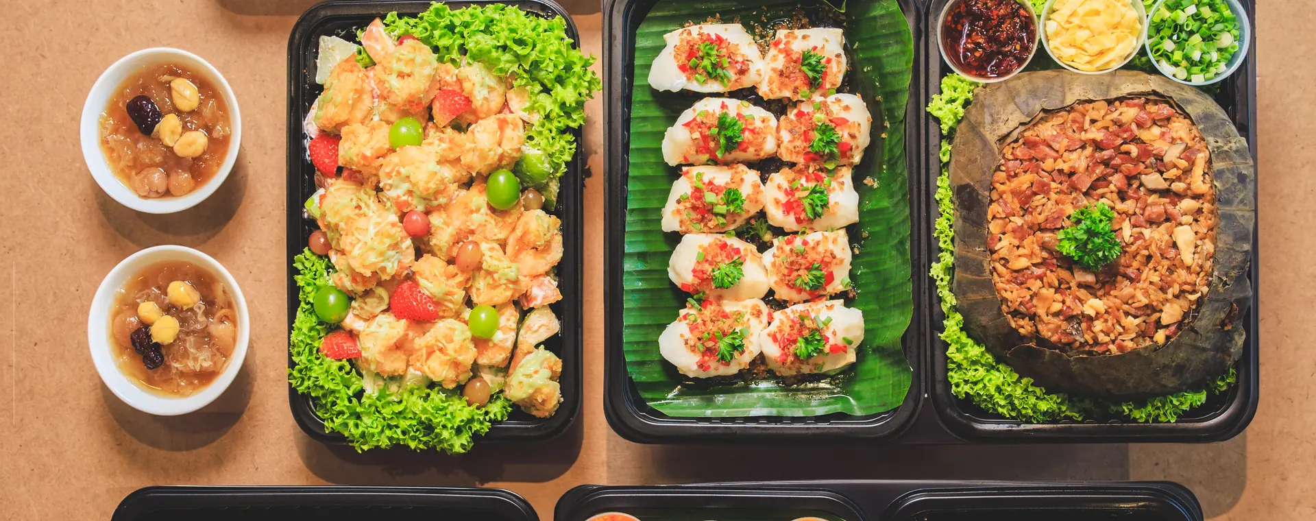 Liang Yuan signature platters